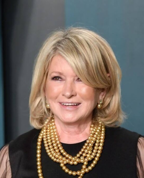 Martha Stewart: Menua Tidak Berarti Pensiun